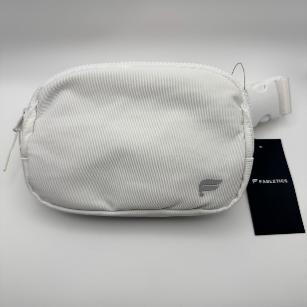 Fabletics White Belt Bag Zip Waist Pack Adjustable Strap NWT